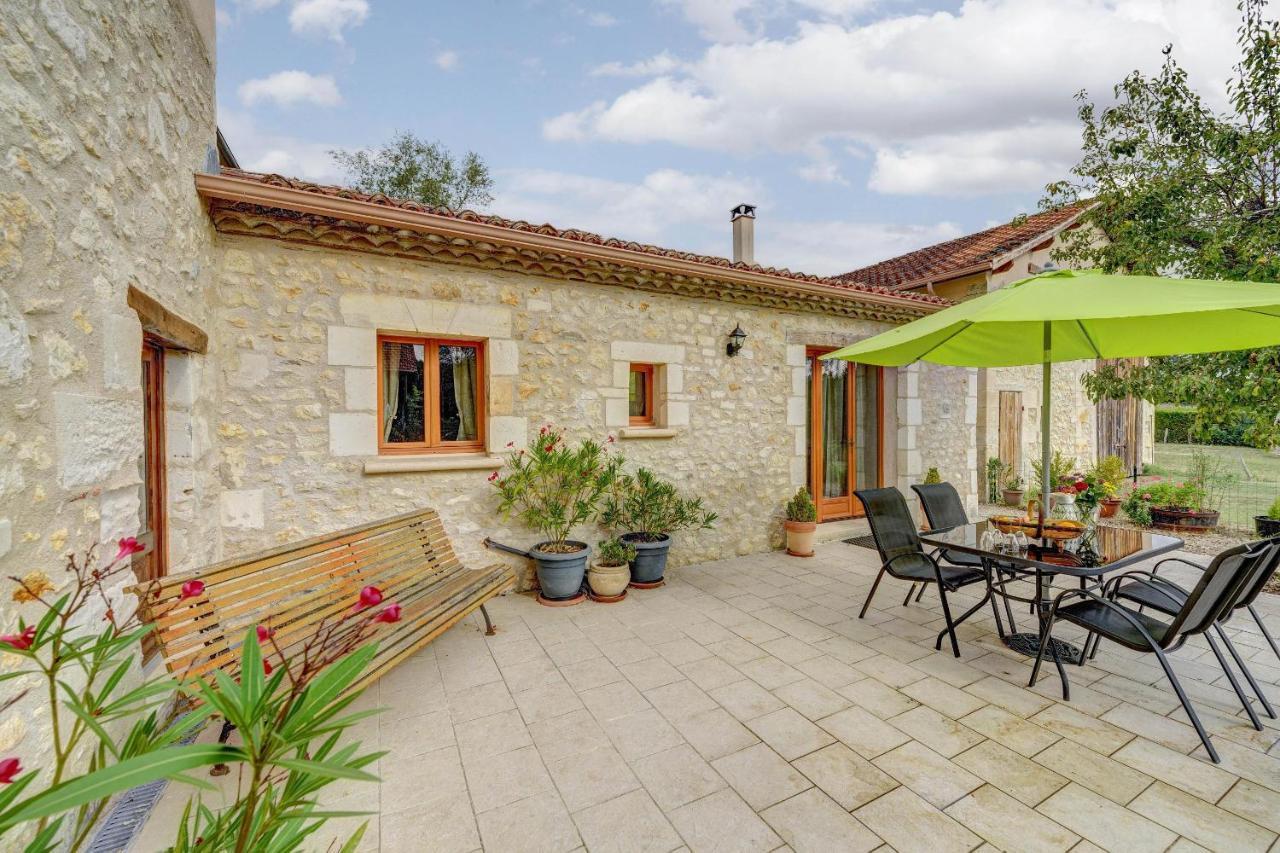 Gites Le Clos Du Verger Maurens  Exterior foto